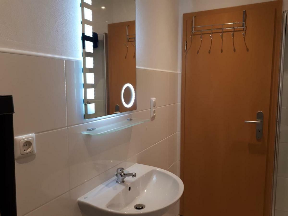 Bitscher Str.70 تْسفايبرُكن المظهر الخارجي الصورة