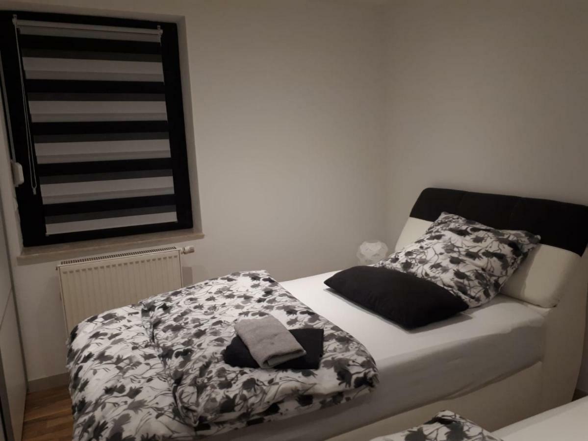 Bitscher Str.70 تْسفايبرُكن المظهر الخارجي الصورة